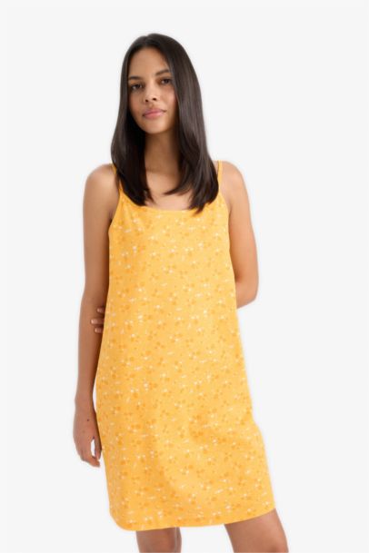 Robe à bretelles Coupe régulière de Fall in Love