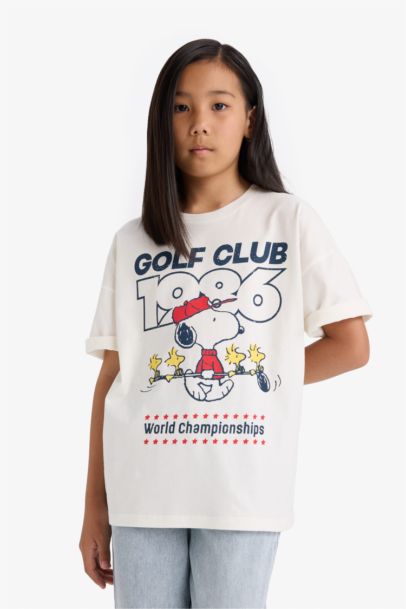 Oversize Fit Snoopy Licensed Short Sleeve T-Shirt