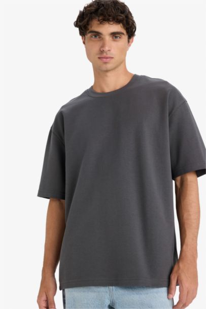 Oversize Fit Crew Neck Short Sleeve T-Shirt