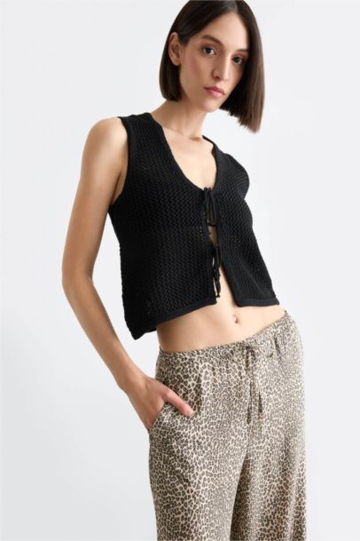 Regular Fit V Neck Front Tie Blouse