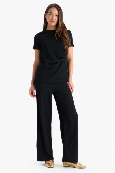 Regular Fit Crew Neck Crepe Short Sleeve T-Shirt