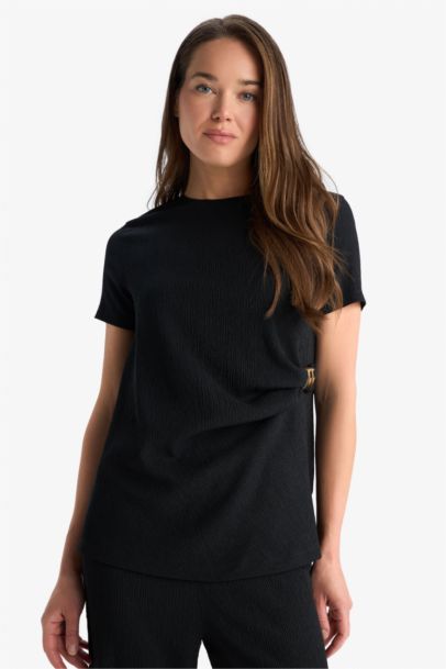 Regular Fit Crew Neck Crepe Short Sleeve T-Shirt