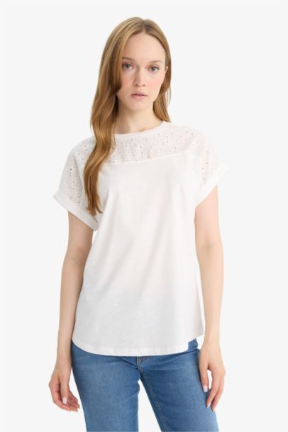 Woman Short Sleeve T-Shirt