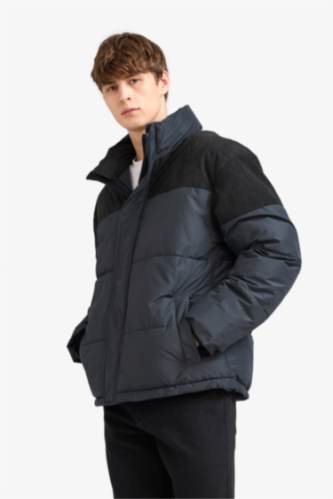 Oversize Fit with Pockets Lined Puffer Jacket