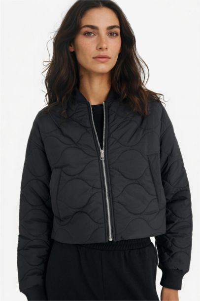 Su Geçirmez Regular Fit Kolej Yaka Fermuarlı Bomber Mont