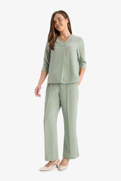 Pantalon droit en tissu aerobin Coupe régulière