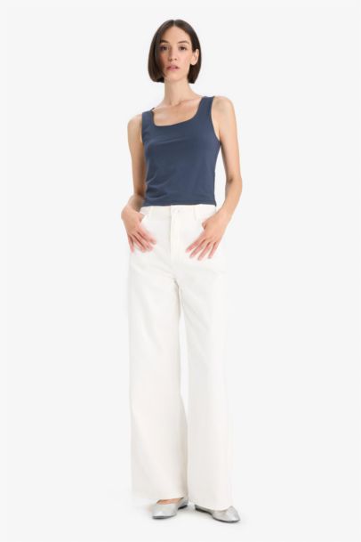 Slim Fit Square Neck Basic Tank Top