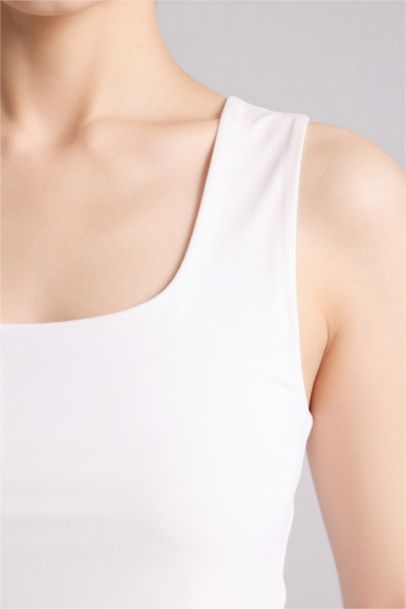 Slim Fit Basic Square Collar Tank Top