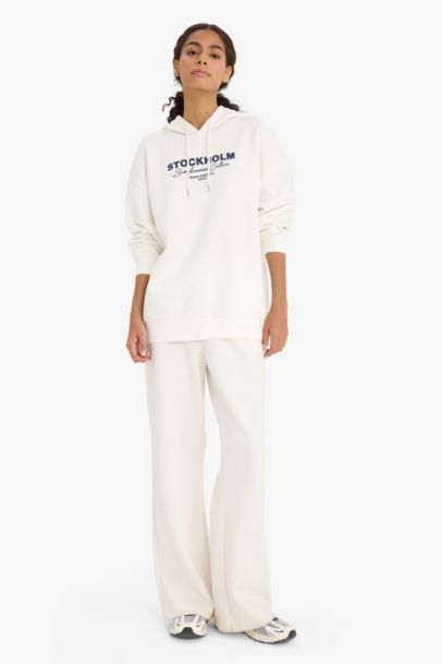 Oversize Fit Hooded Printed Thick Fabric Sweatshirt