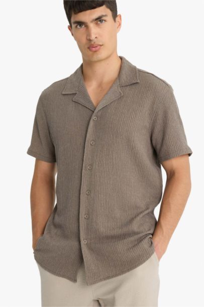 Рубашка с коротким рукавом, текстурированной тканью и воротником поло, Modern Fit