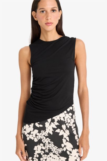 Slim Fit Basic Asymmetric Cut Draped Blouse