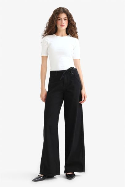 Wide Leg Normal Waist Gabardine Trousers