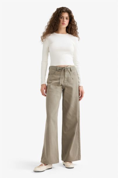 Wide Leg Regular Waist Standard Length Gabardine Trousers