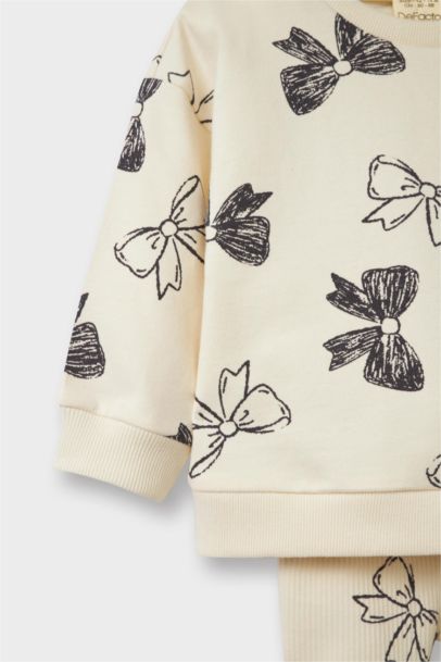 سيت بيبي بناتي سويت شيرت وستريج - قطعتين