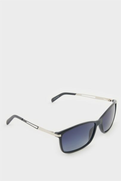 Erkek Klasik Siyah Plastik Çerçeve Siyah Cam Polarize Güneş Gözlüğü