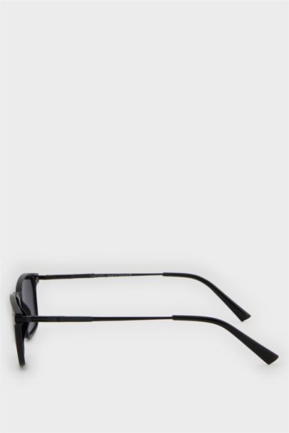 Erkek Kare Siyah Plastik Çerçeve Siyah Cam Polarize Güneş Gözlüğü