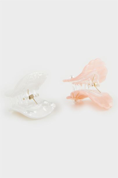 Woman 2 piece Seashell Hair Clip