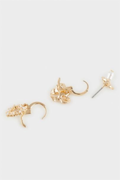 Woman 3 Piece Gold Earrings