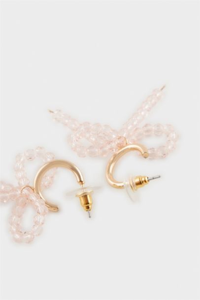 Woman Ribbon Detailed Earrings