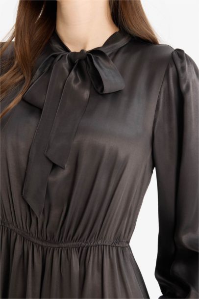 Regular Fit Bow Collar Satin Midi Dress