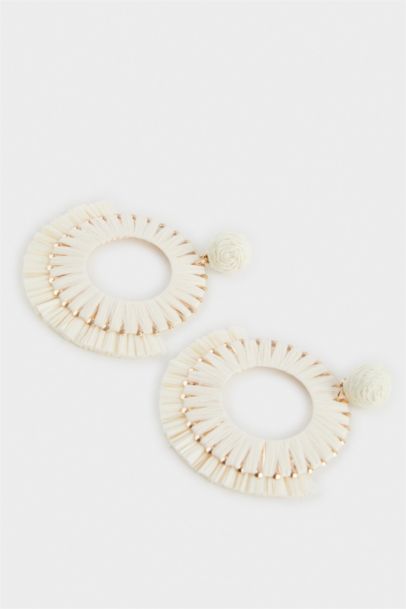 Boucles d’oreilles à détail en paille pour femme