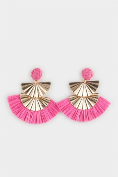 Woman Pink Straw Detailed Gold Earrings