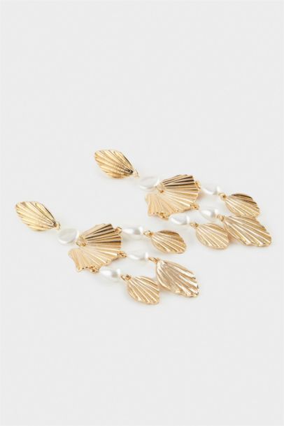 Woman Pearl Detailed Earrings