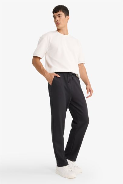 بنطرون وافل قصة عادية