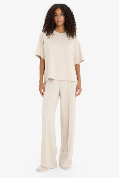 Relax Fit Crew Neck Modal T-Shirt