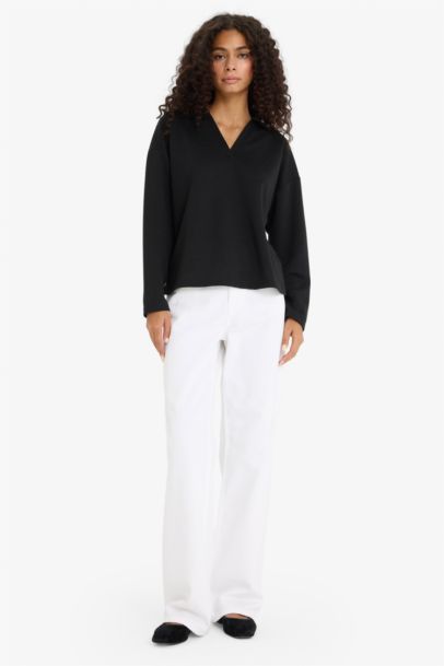 Relax Fit Long Sleeve Sweatshirt