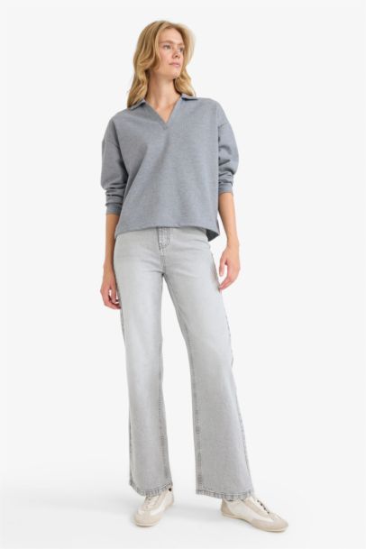 Relax Fit Long Sleeve Sweatshirt