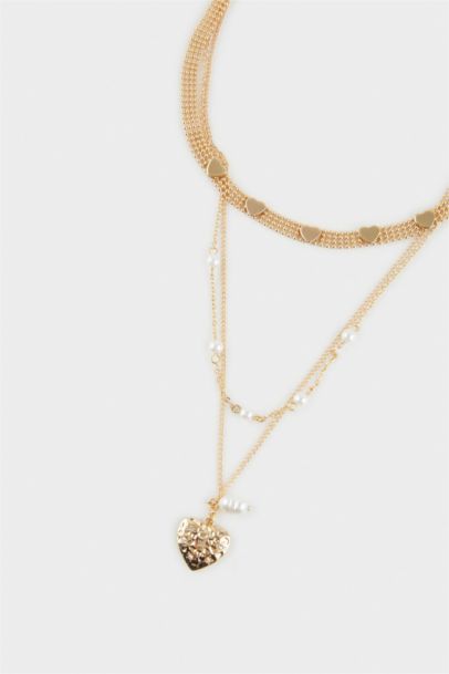 Woman 3 Piece Heart Gold Necklace