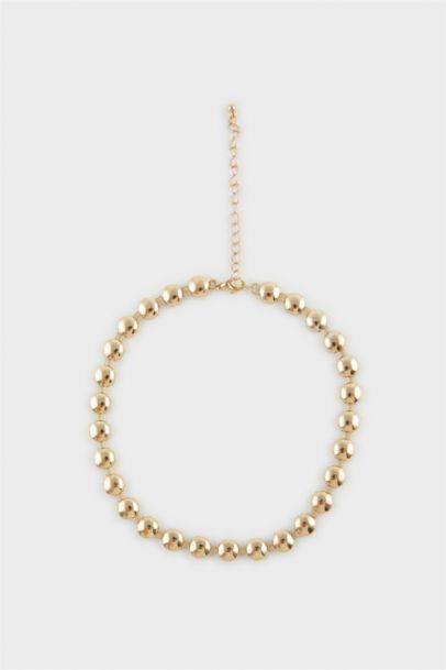 عقد ذهبي نسائي