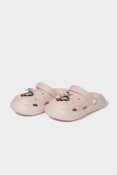 شبشب بناتي بكعب سميك