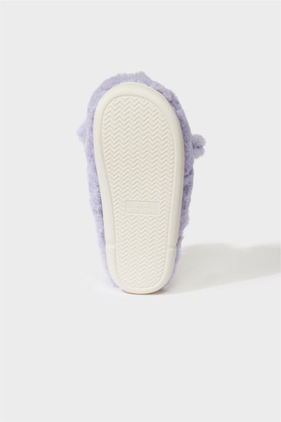 Woman Flat Leg Home Boots