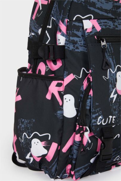 جنطة ظهر نسائي منقوش