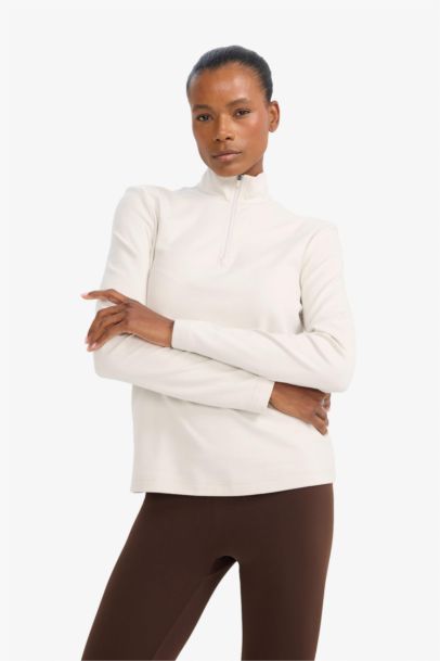 Warmtech Standart Fit Dik Yaka Fermuarlı Sporcu Sweatshirt