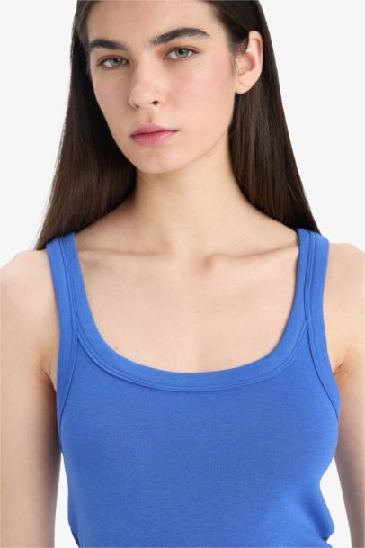 Slim Fit Camisole Round Collar Tank Top