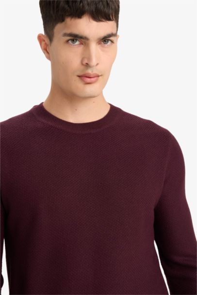 Pull en maille texturée à col rond Coupe standard