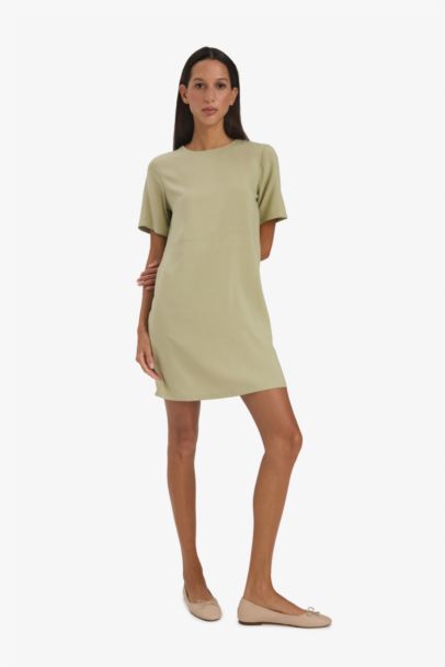 Crew Neck Basic Short Sleeve Mini Dress