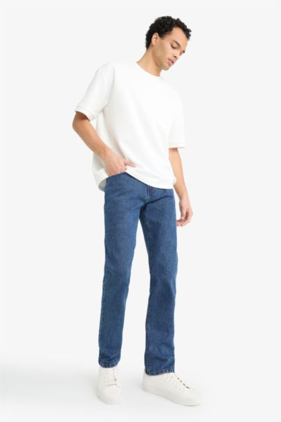 Джинсы Sergio Regular Fit со средней посадкой и прямыми штанинами