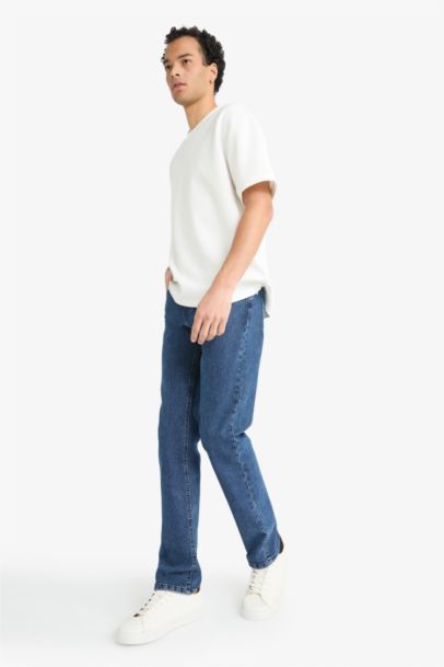 Джинсы Sergio Regular Fit со средней посадкой и прямыми штанинами