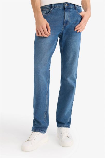 Sergio Regular Fit Regular Waist Straight Leg Jeans