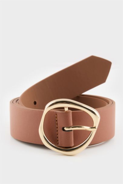 حزام نسائي جلد صناعي بمشبك بيضاوي