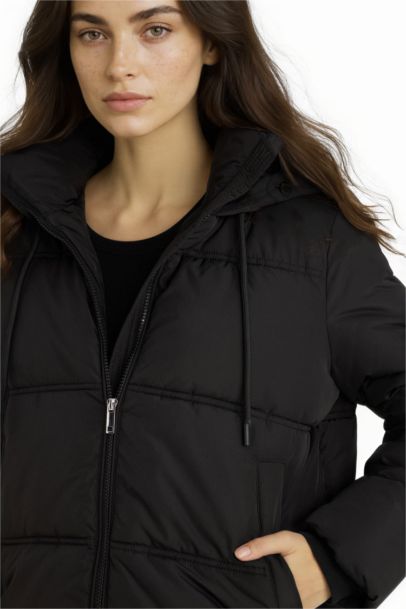 Regular Fit Kapüşonlu Fermuarlı Şişme Mont