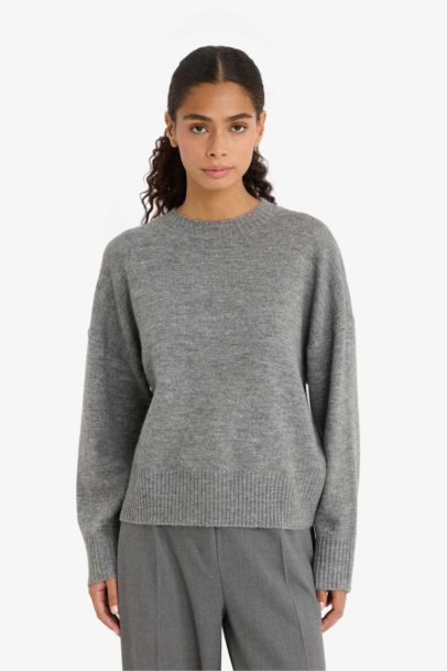 Oversize Fit Crew Neck Knitwear Pullover