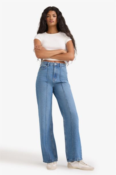 Jean large taille haute style des années 90 Coupe droite