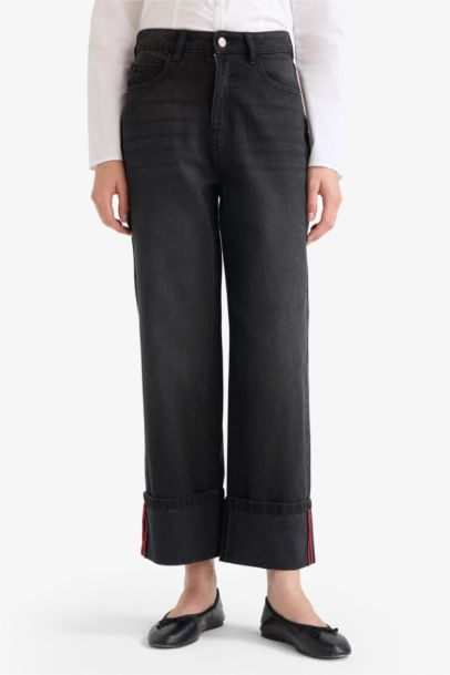 Relax Fit High Waist Straight Leg Jeans