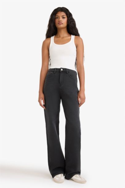 Relax Fit High Waist Straight Leg Long Jeans