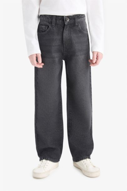 بنطرون جينز أولادي وايد ليج برجل عادي